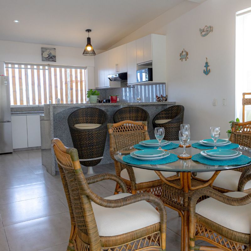 compra duplex sala comedor zorritos tumbes